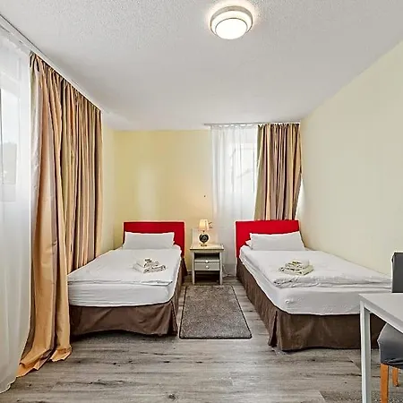 Business Lemon Hotel